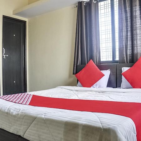 Hotel O Infinity Inn Nágpur Kültér fotó