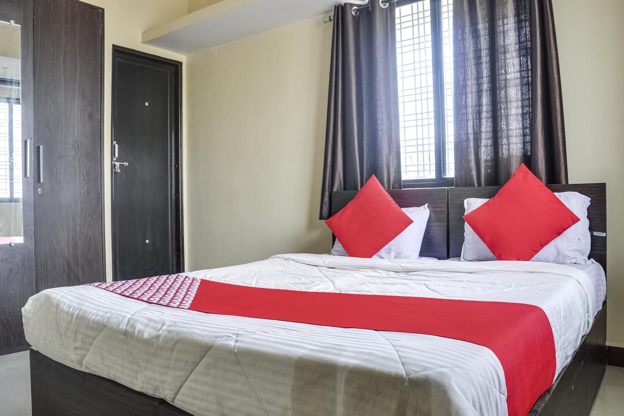 Hotel O Infinity Inn Nágpur Kültér fotó