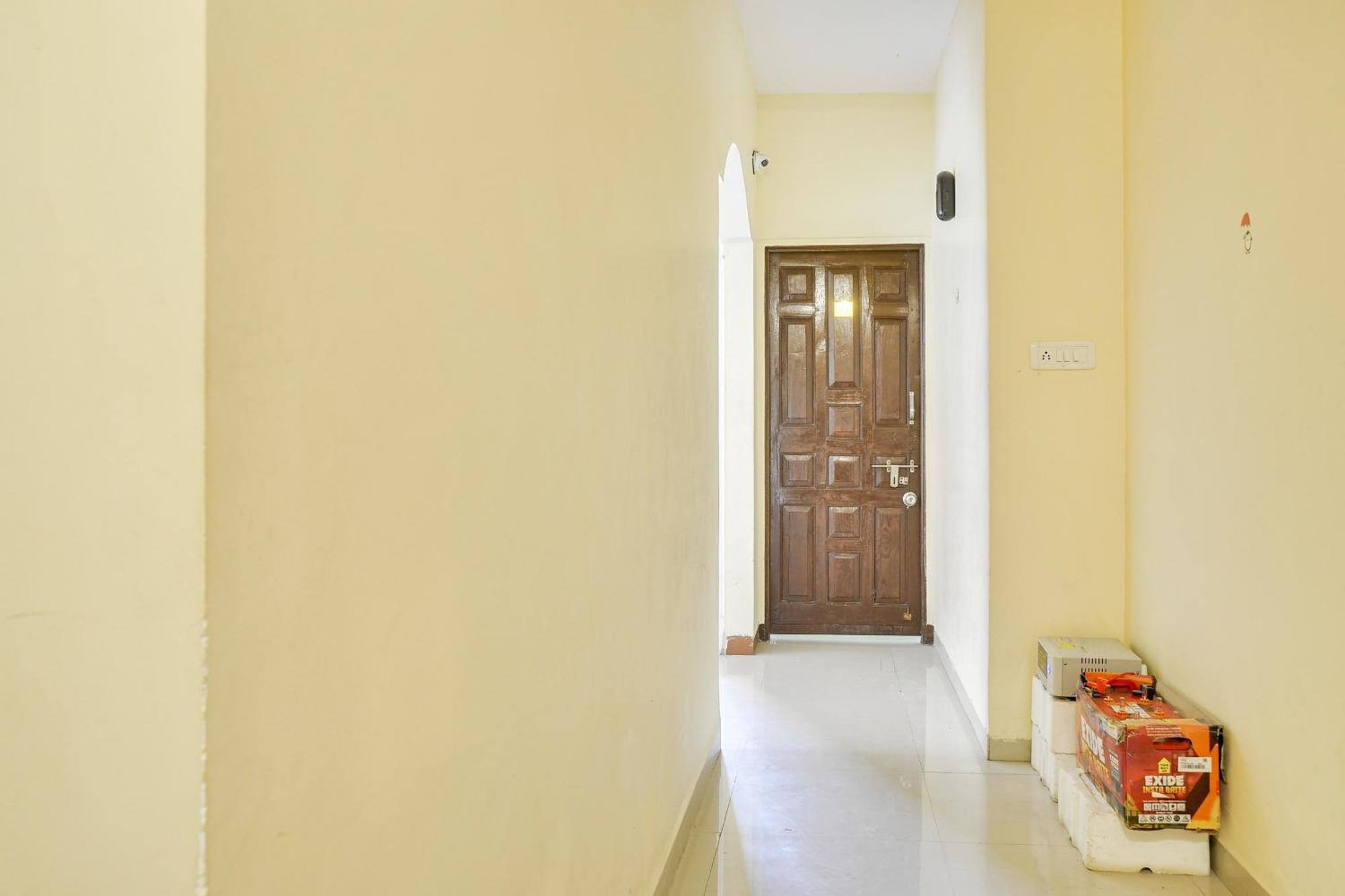 Hotel O Infinity Inn Nágpur Kültér fotó