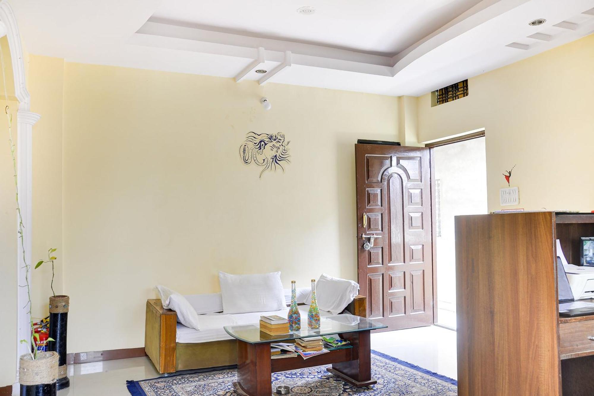 Hotel O Infinity Inn Nágpur Kültér fotó
