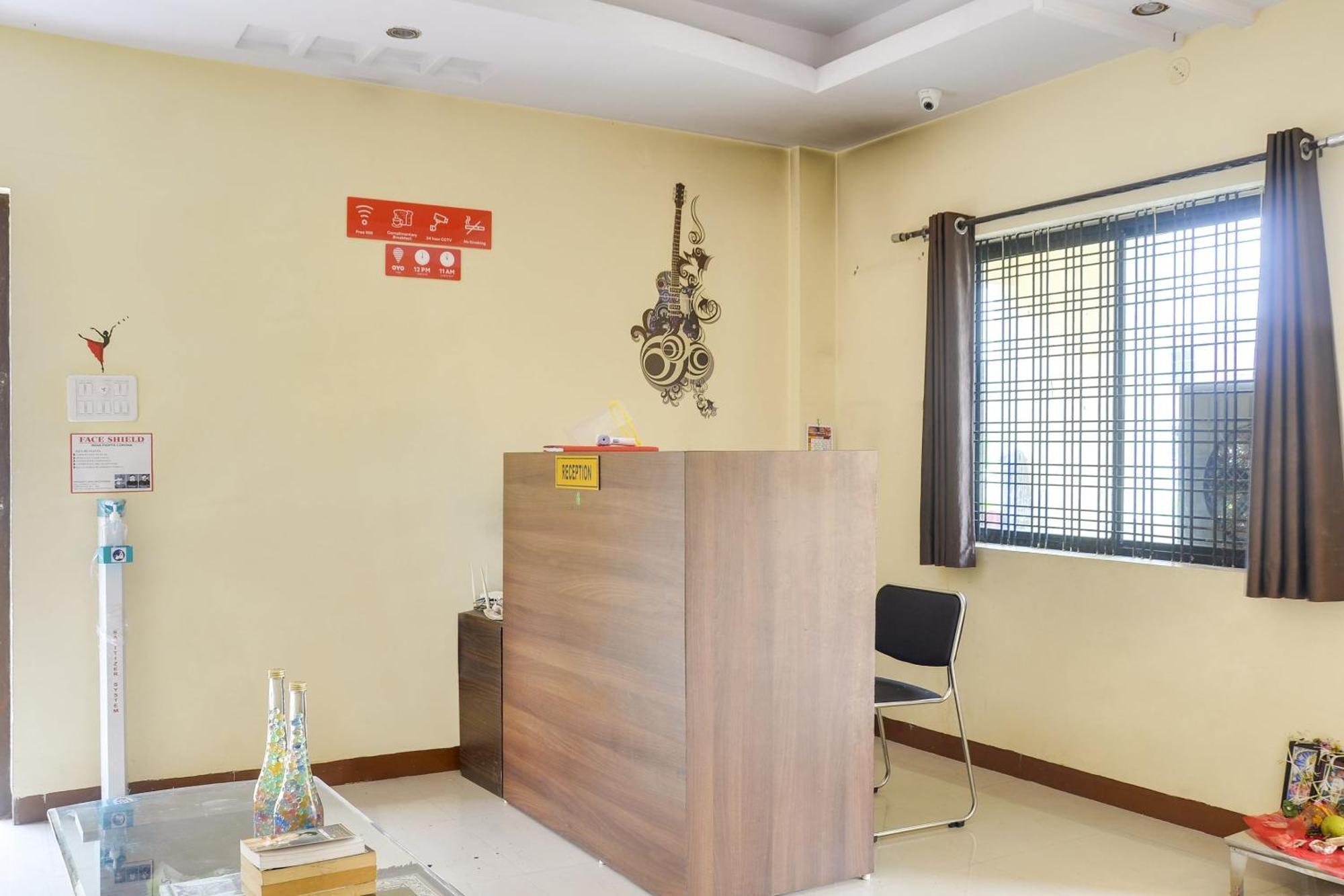 Hotel O Infinity Inn Nágpur Kültér fotó